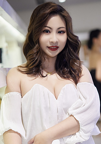 Date the member of your dreams: caring Asian member Ying from Shanghai