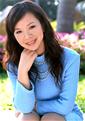 We invite you to browse our photo gallery: Ming, woman from China