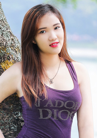 Gorgeous profiles pictures: Asian, attractive member member Thuy Ha from Ha Noi