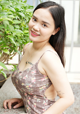 Most gorgeous profiles: mature Asian member NGUYEN THI YEN from Beijing